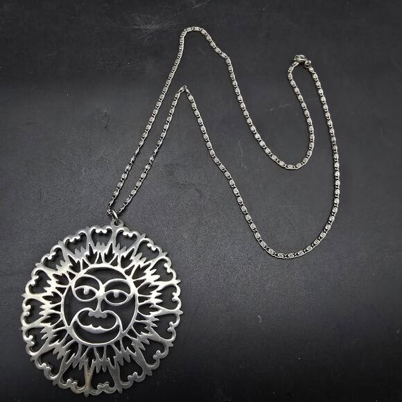 Reed and Barton Pewter Aztec Sun Face Necklace Pendant - Picture 2 of 8